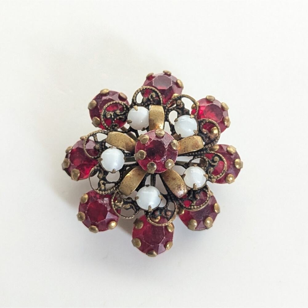 Vintage Estate Retro Atomic Floral Burst Glass Rhinestone Collectible Brooch